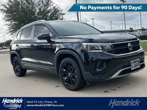 Certified 2022 Volkswagen Taos SE w/ Panoramic Sunroof Package FWD image 1