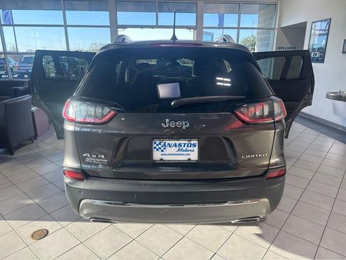 Used 2019 Jeep Cherokee Limited AWD/4WD image 10