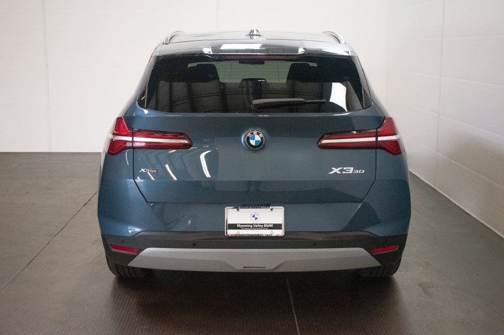 New 2026 BMW X3 xDrive30i w/ Premium Package AWD/4WD image 5