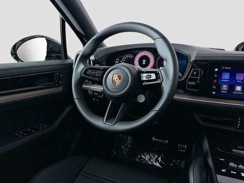 New 2026 Porsche Cayenne S image 25