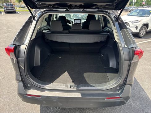 Used 2024 Toyota RAV4 XLE AWD/4WD image 23