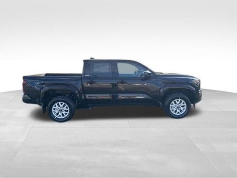 New 2026 Toyota Tacoma SR5 image 6