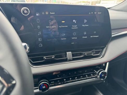 New 2026 Chevrolet Equinox RS w/ Safety and Technology Package AWD/4WD image 2