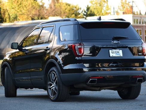 Used 2016 Ford Explorer Sport w/ Equipment Group 401A AWD/4WD image 7