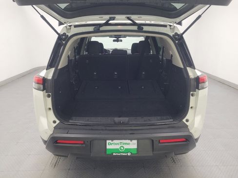 Used 2022 Nissan Pathfinder SV FWD image 29