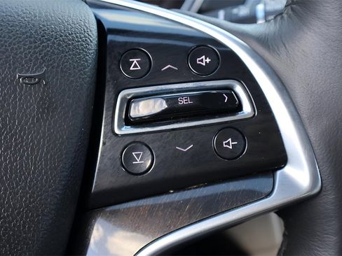 Used 2015 Cadillac SRX Luxury w/ Driver Awareness Package image 18