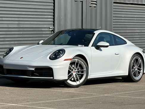 Used 2025 Porsche 911 Carrera image 1