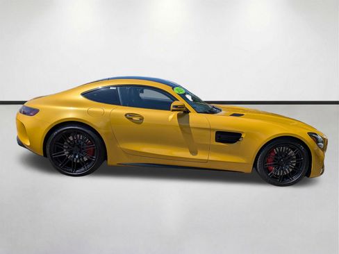 Used 2020 Mercedes-Benz AMG GT C image 3