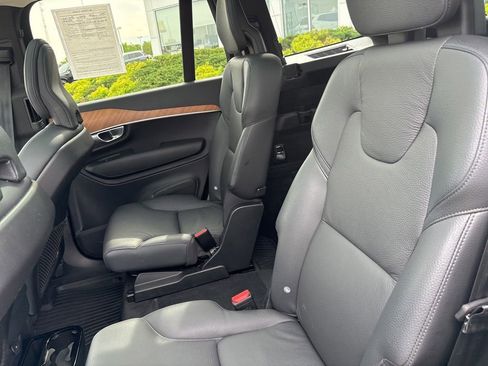 Certified 2023 Volvo XC90 B6 Plus w/ Protection Package Premier AWD/4WD image 28