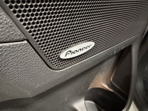 Used 2016 Chevrolet Equinox LT image 23