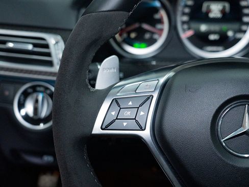 Used 2015 Mercedes-Benz E 63 AMG S-Model image 35