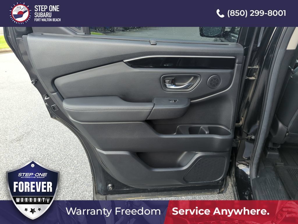 Used 2025 Honda Pilot EX-L image 27