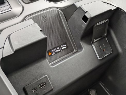 Used 2022 GMC Sierra 1500 Denali image 21