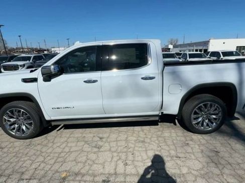 New 2026 GMC Sierra 1500 Denali image 5