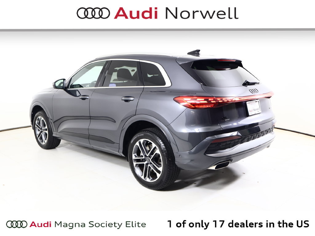 Used 2025 Audi Q5 Premium w/ Convenience Package AWD/4WD image 13