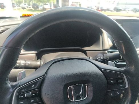 Used 2022 Honda Accord Sport image 14