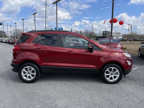 Used 2018 Ford EcoSport SE image 2