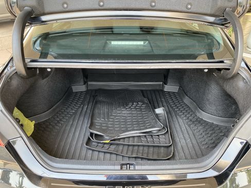 Used 2023 Toyota Camry LE FWD image 27
