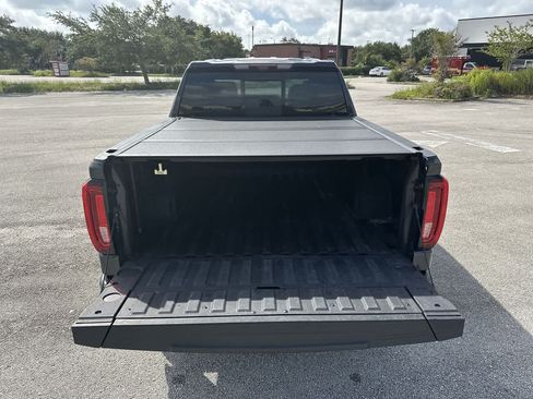 Used 2023 GMC Sierra 1500 AT4X AWD/4WD image 31