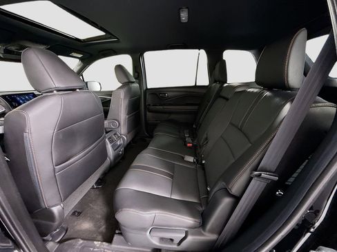 Certified 2023 Honda Passport TrailSport image 21