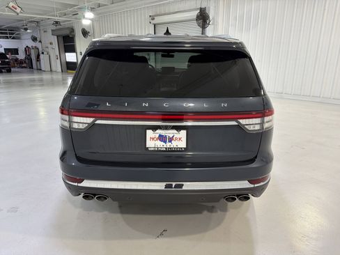 Used 2022 Lincoln Aviator Reserve w/ Equipment Group 201A AWD/4WD image 4