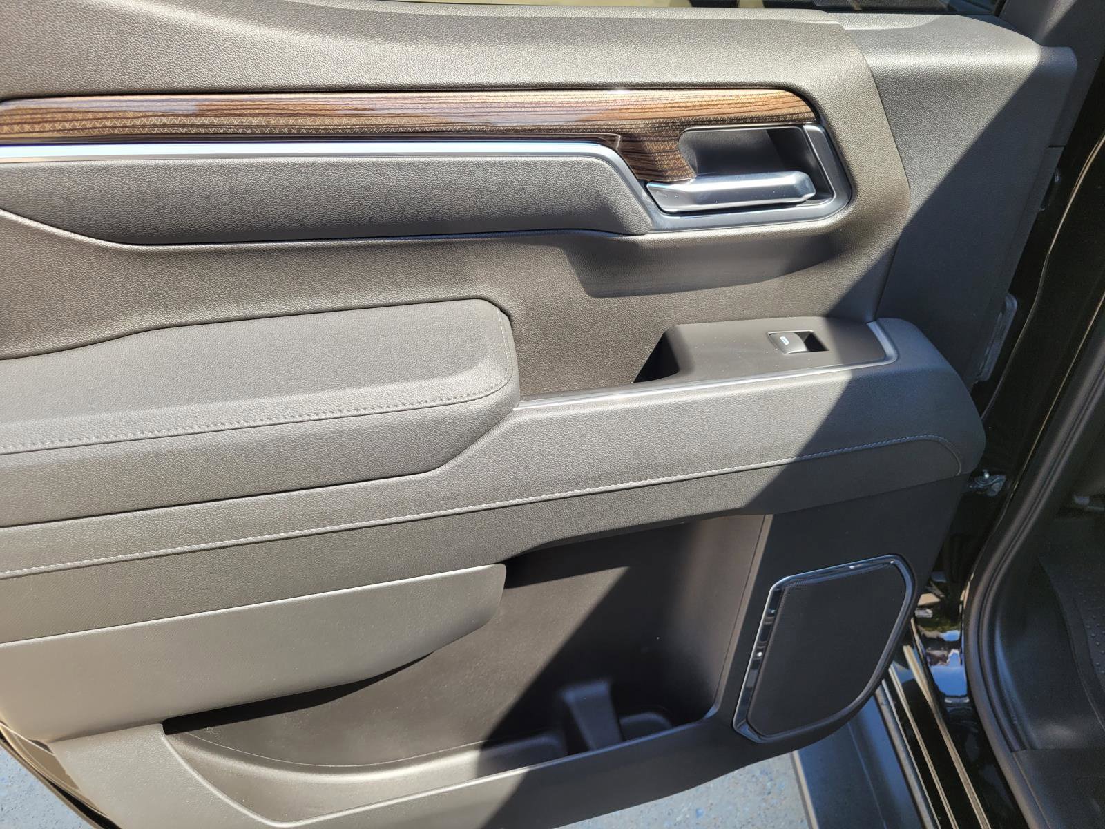 New 2026 Chevrolet Silverado 1500 RST w/ Dark Appearance Package RWD image 7