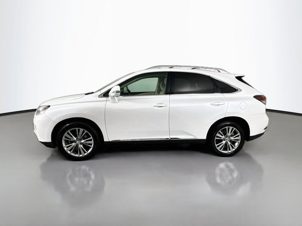 Used 2013 Lexus RX 350 AWD w/ Navigation Pkg image 2