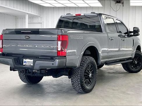 Used 2022 Ford F250 Lariat w/ Tremor Off-Road Package AWD/4WD image 12