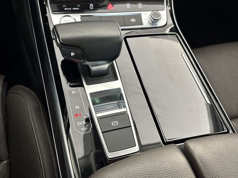 Used 2019 Audi A8 L 3.0T w/ Executive Package AWD/4WD image 16
