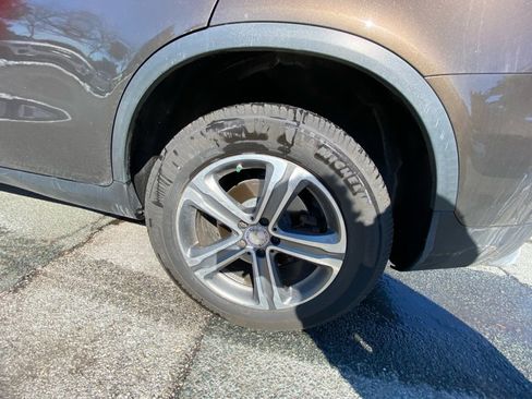 Used 2016 Mercedes-Benz GLC 300 4MATIC image 22