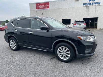 Used 2018 Nissan Rogue SV w/ Sun & Sound Touring Package