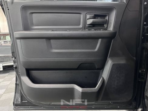 Used 2016 RAM 1500 Express w/ Black Ram 1500 Express Group AWD/4WD image 29