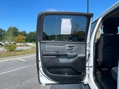 Used 2020 RAM 1500 Big Horn AWD/4WD image 51