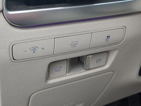 Used 2024 Hyundai Palisade Calligraphy image 20