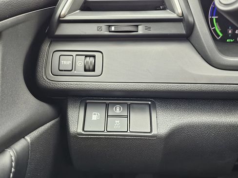 Used 2020 Honda Insight Touring image 23