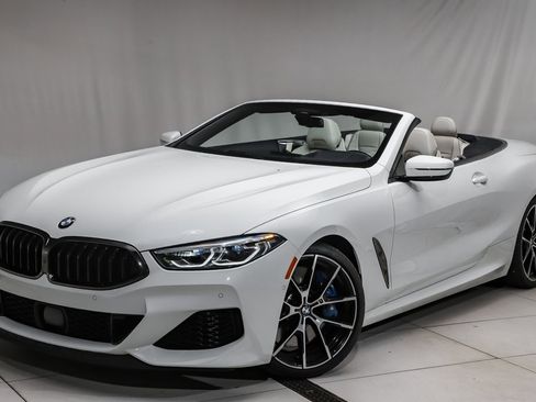 Used 2022 BMW M850i xDrive Convertible image 1