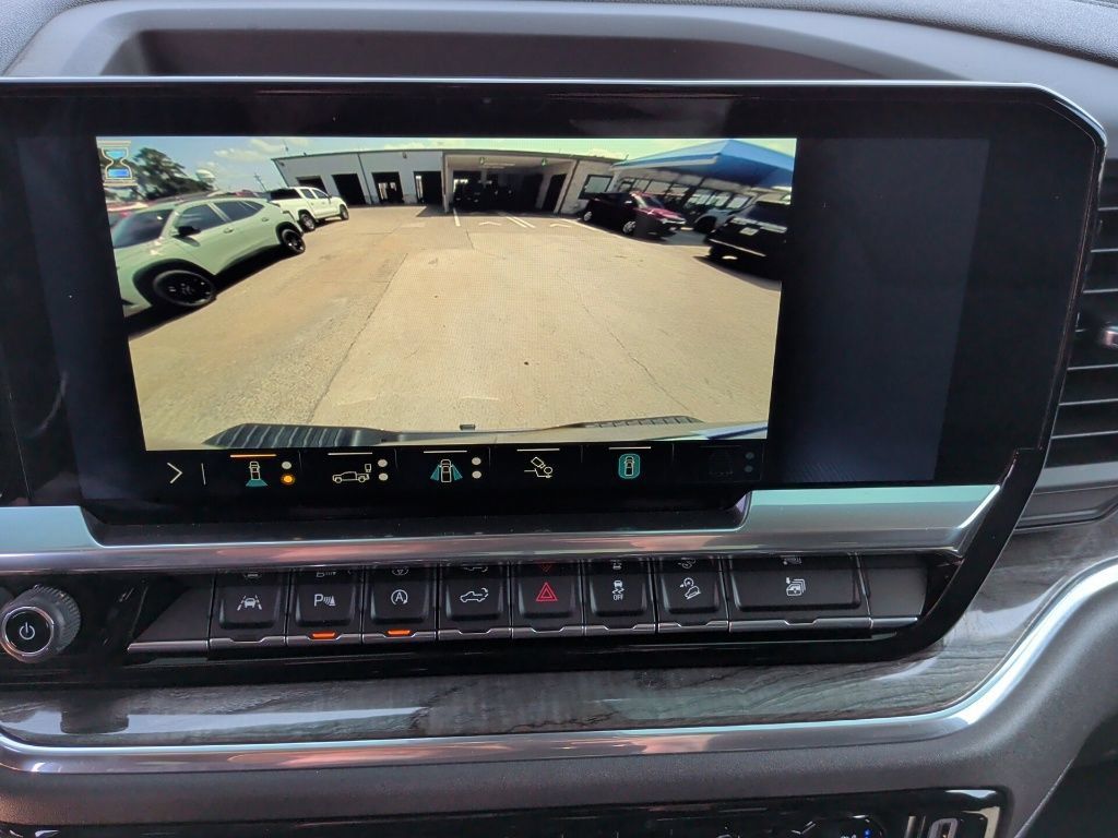 Used 2022 Chevrolet Silverado 1500 LTZ AWD/4WD image 26