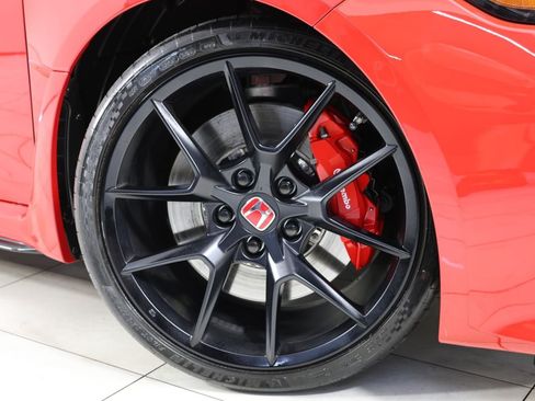 Used 2024 Honda Civic Type R image 12