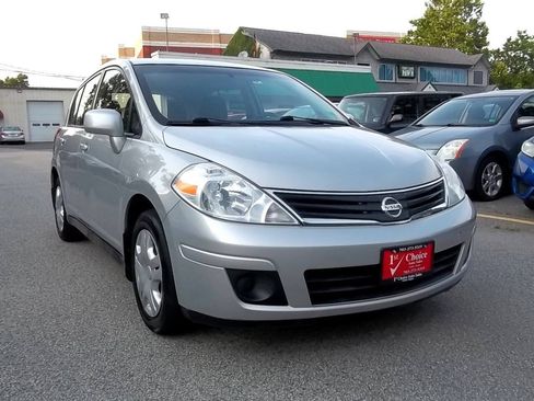 Used 2012 Nissan Versa 1.8 S w/ Plus Pkg FWD image 4