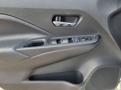 New 2025 Nissan Versa SV w/ Trunk Package image 6