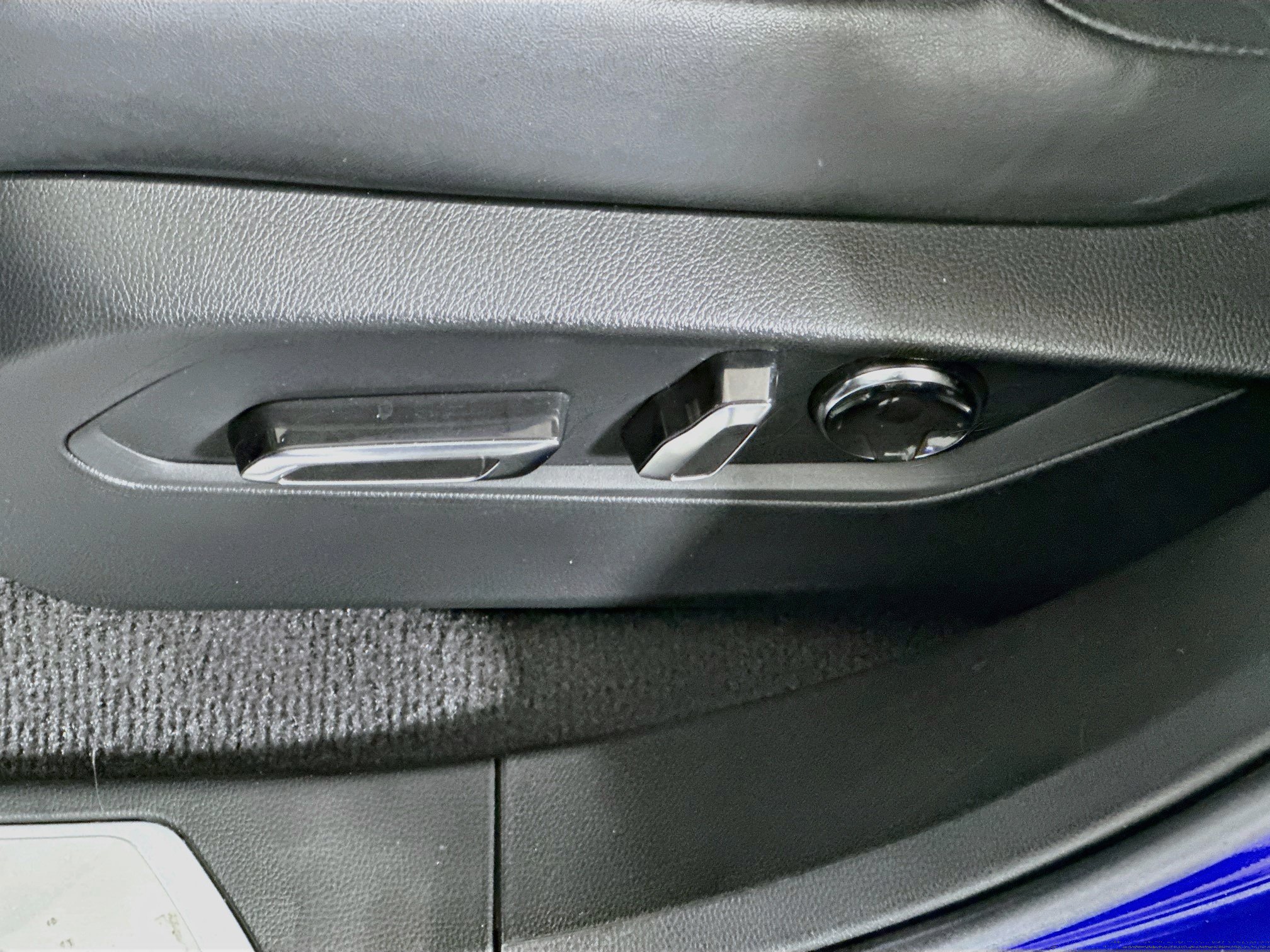 Used 2023 Acura RDX w/ Advance Package FWD image 19