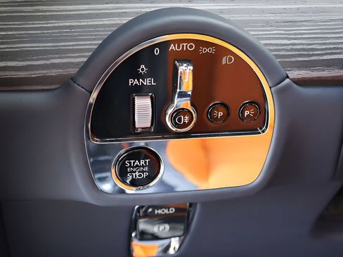 Certified 2024 Rolls-Royce Spectre w/ Leather Finishing Pack AWD/4WD image 29