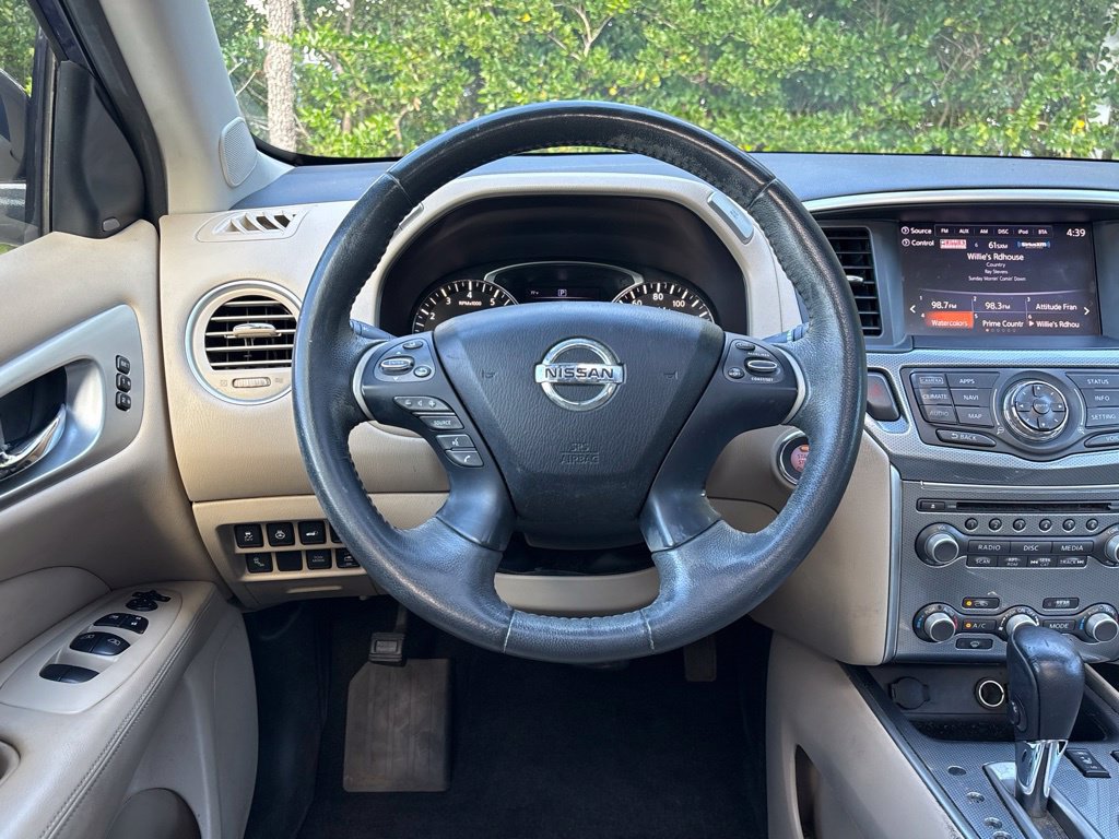 Used 2017 Nissan Pathfinder SL w/ SL Premium Package FWD image 27