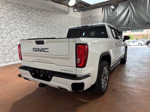 Used 2024 GMC Sierra 1500 Denali Ultimate AWD/4WD image 7