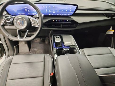Used 2025 Buick Enclave Sport Touring w/ LPO, Floor Liner Package FWD image 33