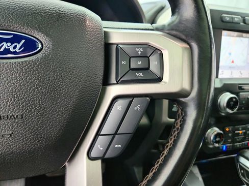 Used 2019 Ford F150 Platinum w/ Equipment Group 701A Luxury AWD/4WD image 24