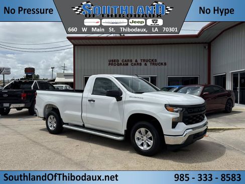 Used 2025 Chevrolet Silverado 1500 W/T RWD image 1