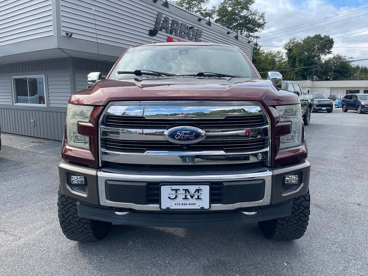 Used 2017 Ford F150 King Ranch w/ Equipment Group 601A Luxury AWD/4WD image 3