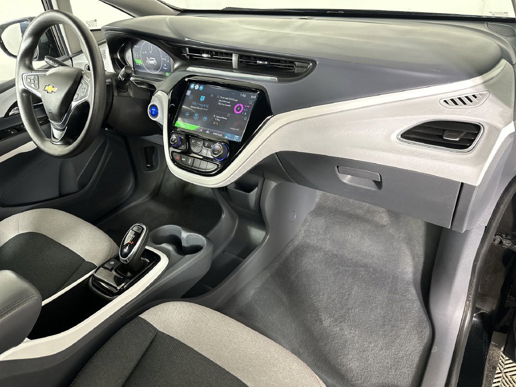 Used 2017 Chevrolet Bolt LT FWD image 29