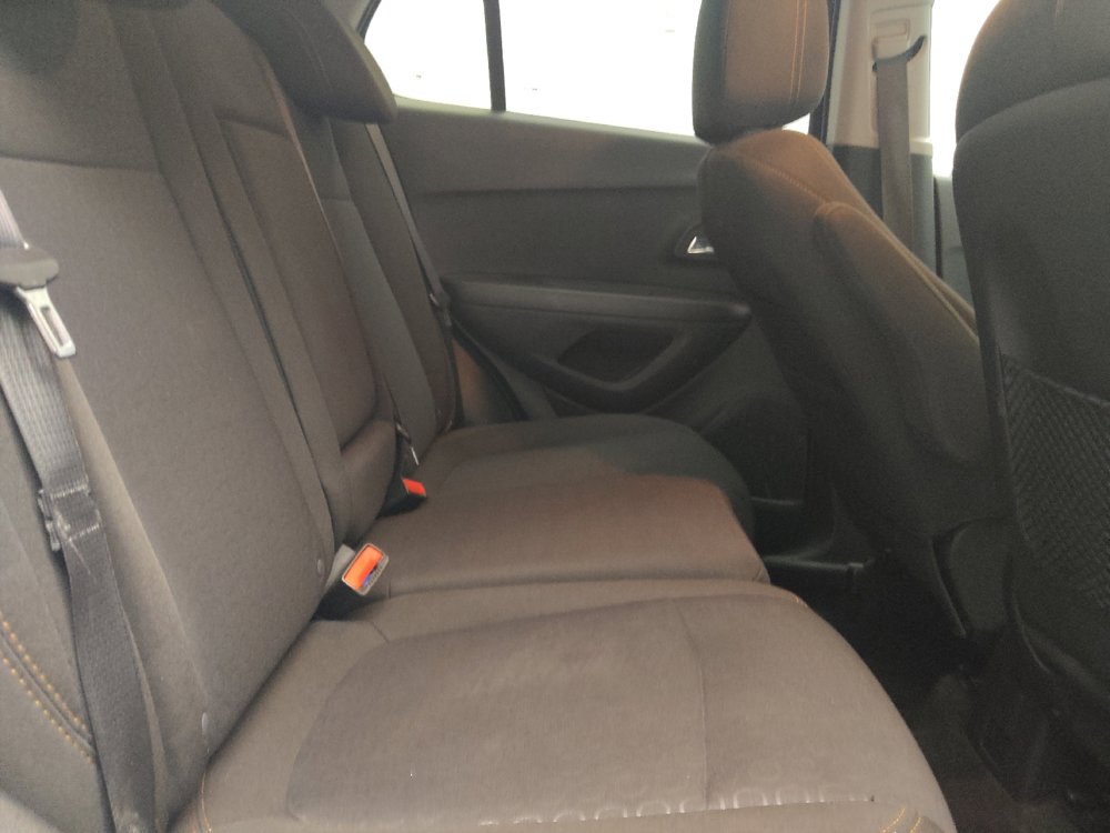 Used 2020 Chevrolet Trax LS w/ Tint and Cruise Package FWD image 19